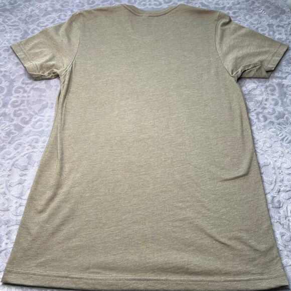 Halloween Skeleton Latte Vneck Green Tee Medium - Picture 4 of 6